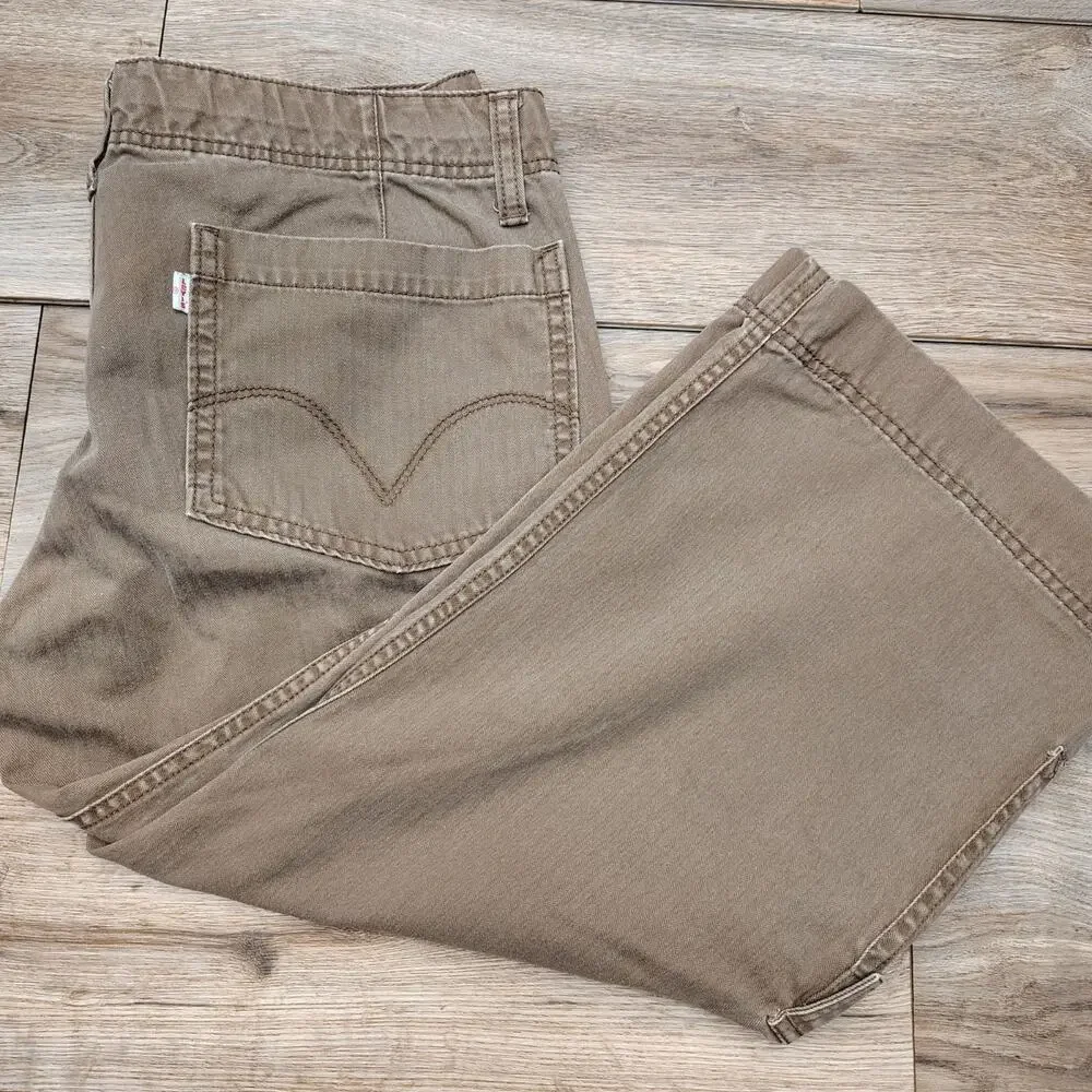 Levi's Tab Twills Cargo Capri Pants Brown Utility Y2K Womens Small NEW Deadstock